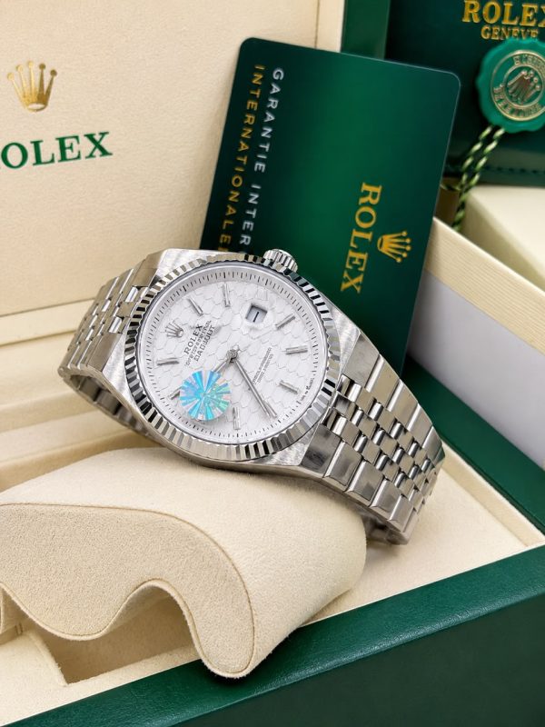 Rolex Land-Dweller Date Mens Watch